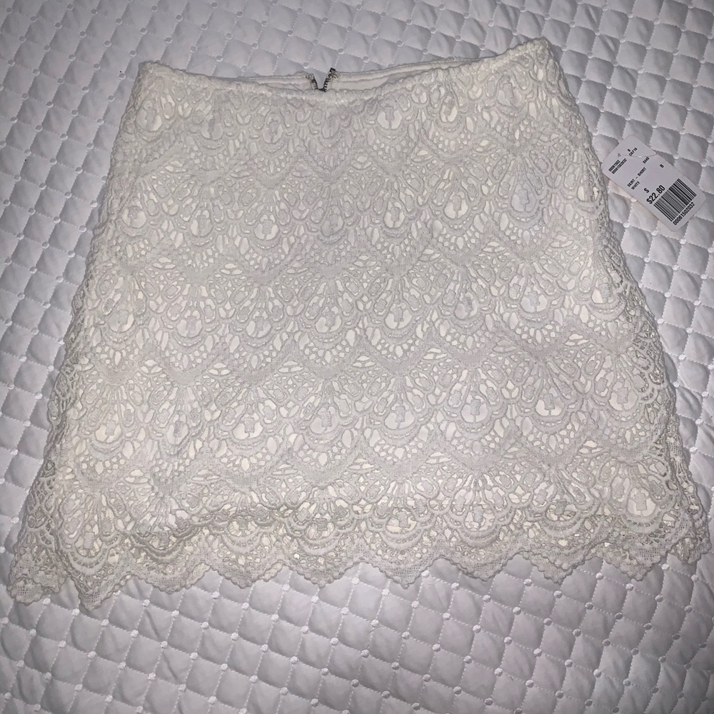 New with tags! White skirt